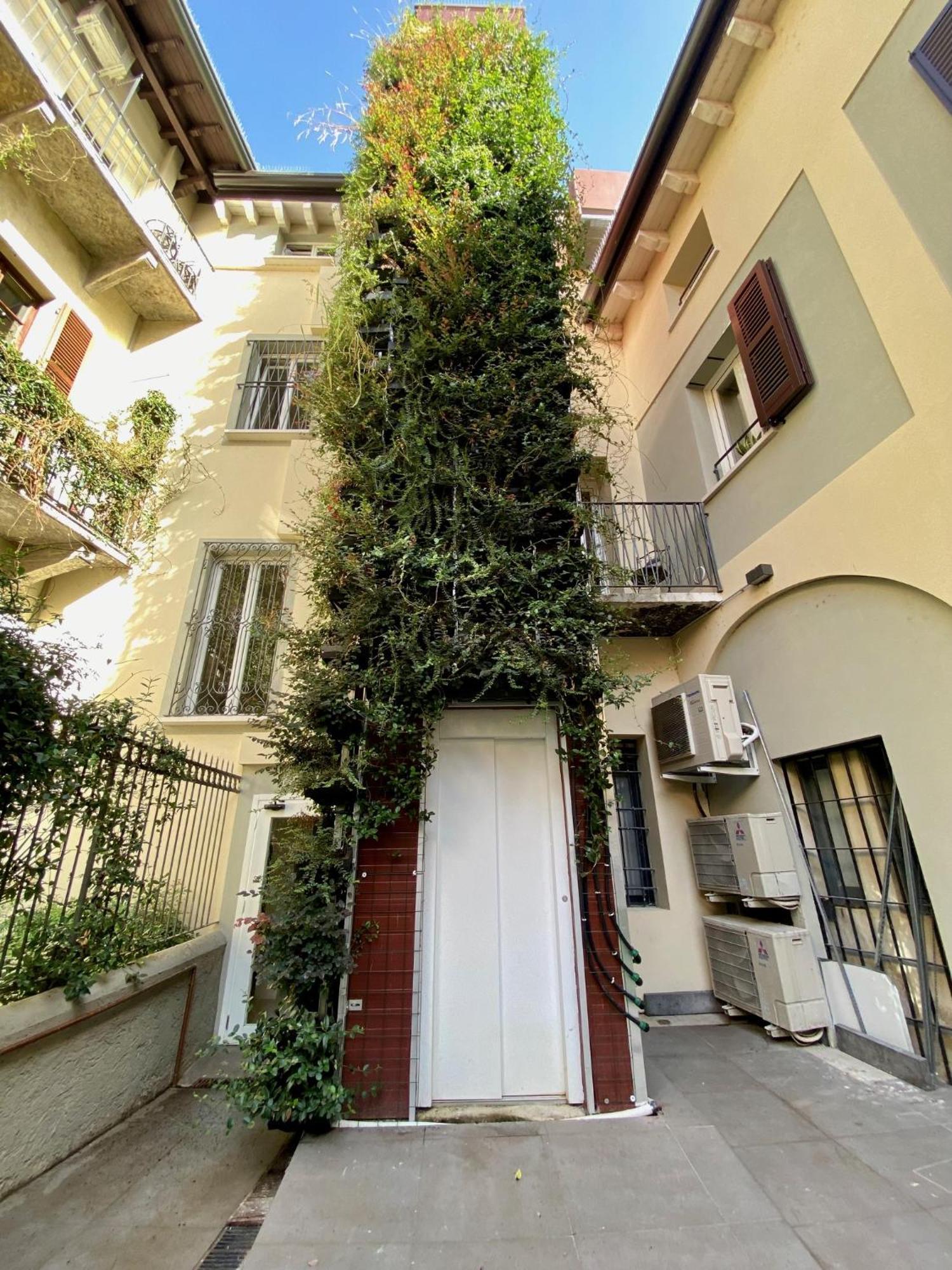 Malvezzi24 Boutique Rooms Desenzano del Garda Luaran gambar